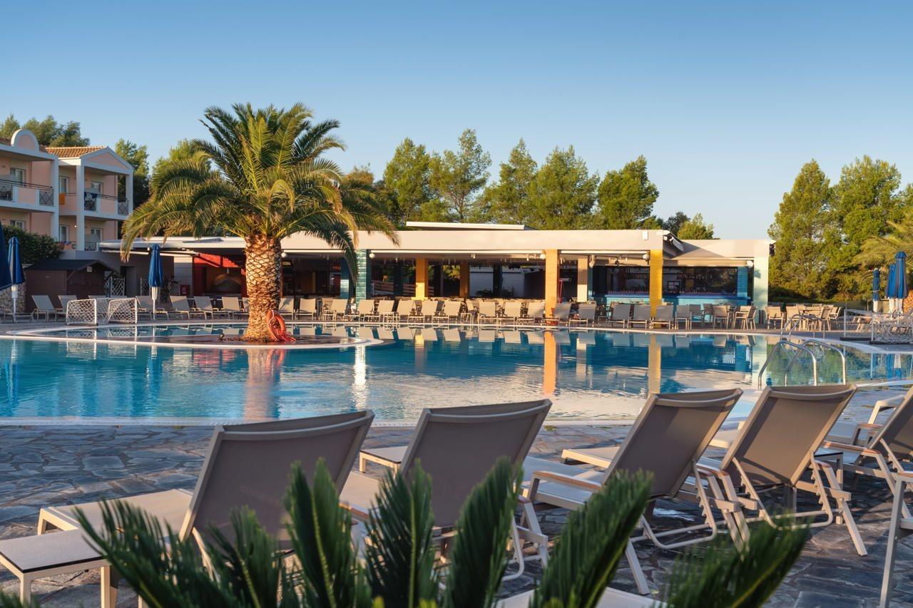 Mareblue Beach Agios Spyridon  Exterior foto